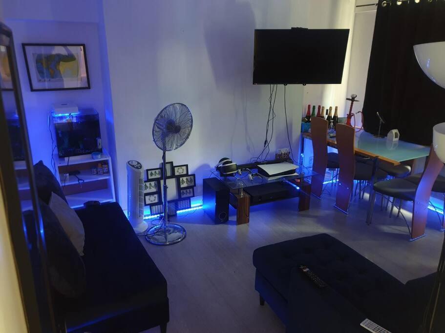 Lovely 1 Bedroom 5 Mins From Shorditch * Londen