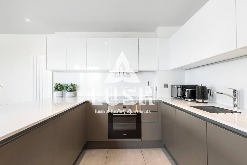Modern, Stylish Penthouse Next To Wembley Stadium! Apartamento *