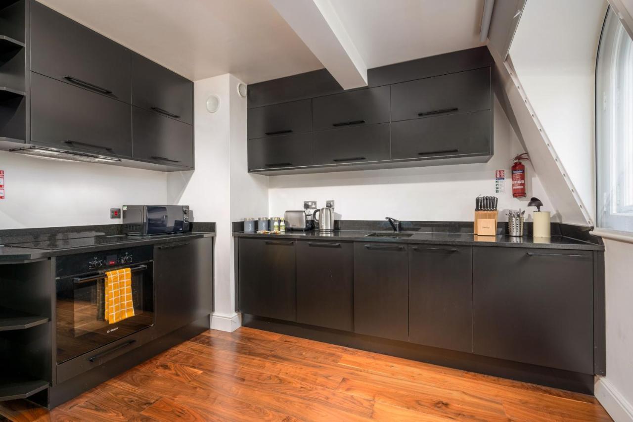 4, 48 Bishopsgate By Living Holiday home *