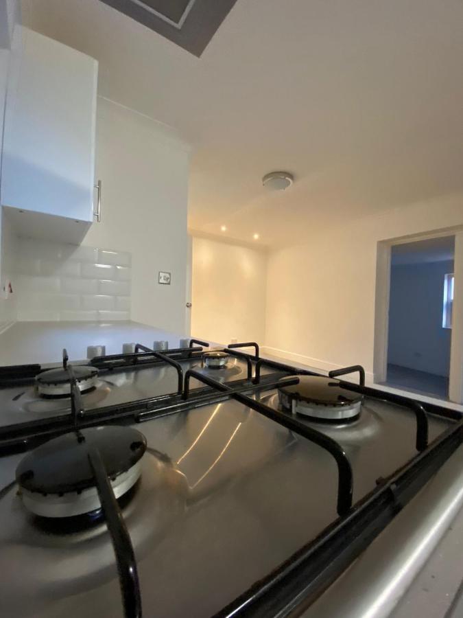 February Bliss Special, Unwind In Style With Our Exclusive Sa Promo, Book Now Apartamento