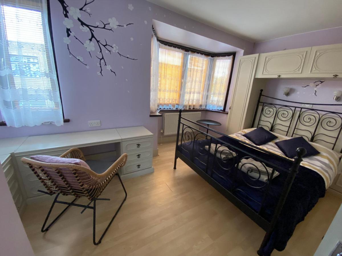 Apartamento Excel 5min Custom House Station Parking Wifi Sleeps 6 *