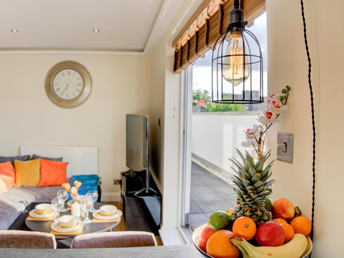 Apartamento Pass The Keys Lovely 2-bedroom Flat With Balcony And Great Views *