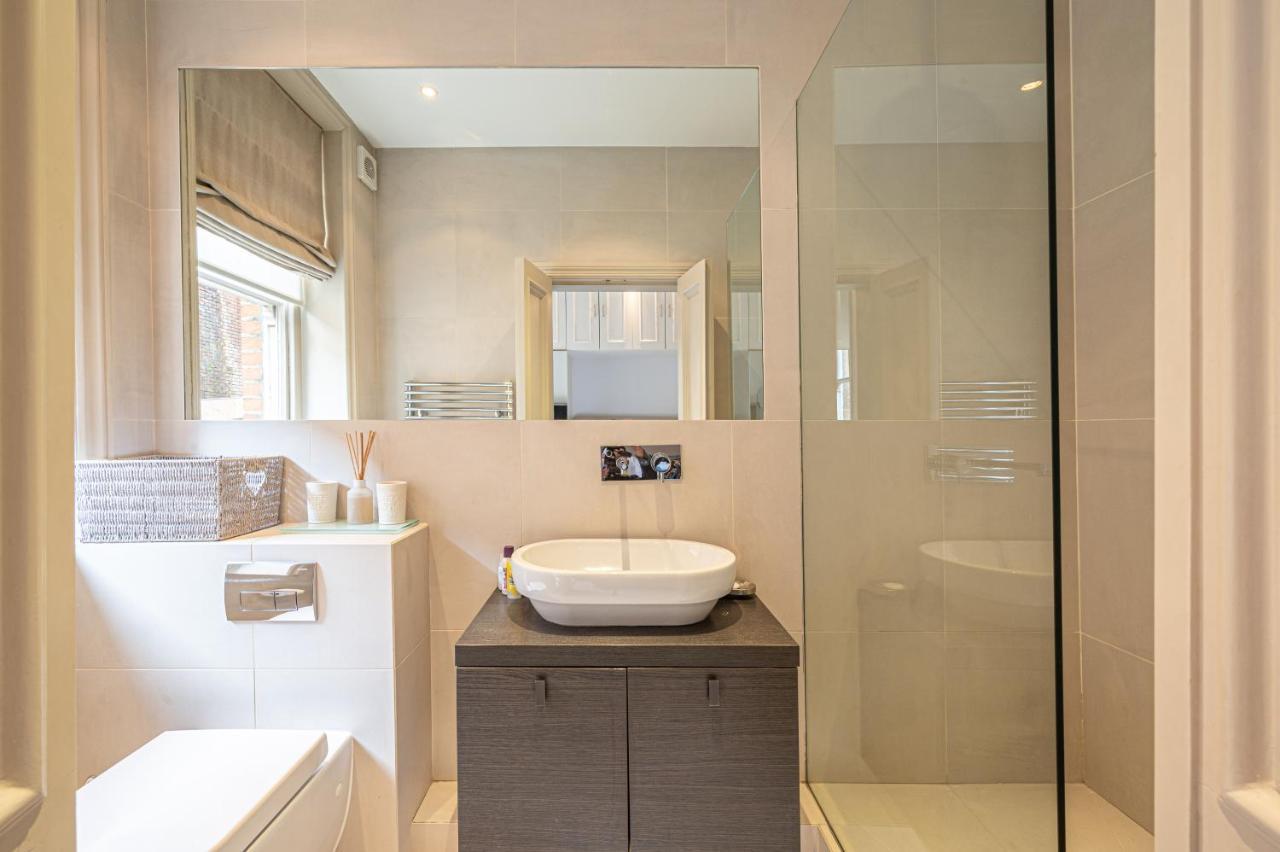 Knightsbridge Luxury 4 Bedroom En * Londres