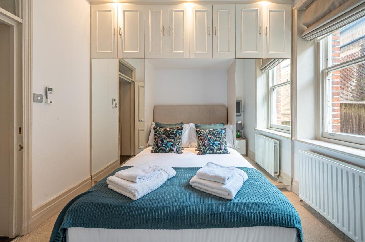 Knightsbridge Luxury 4 Bedroom En * Londres