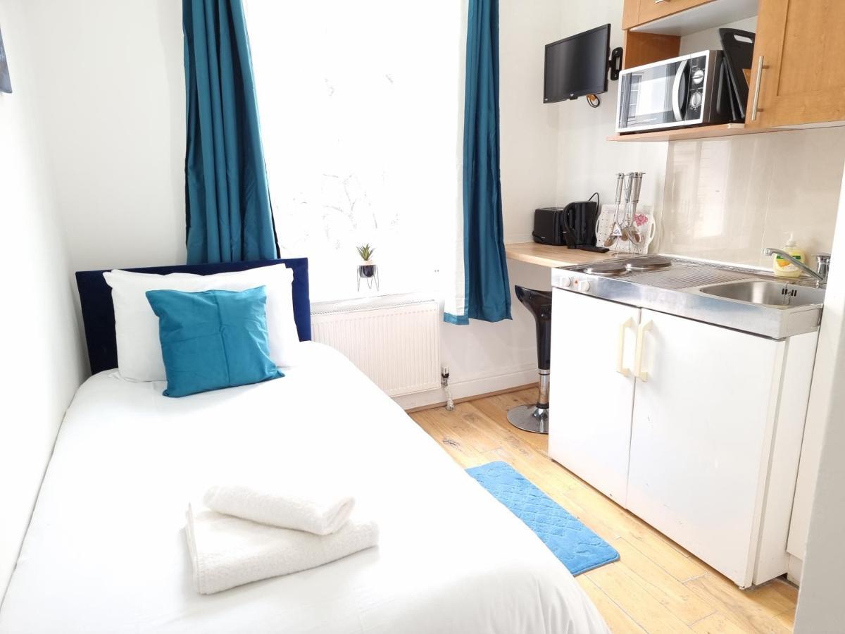 F18-awesome For 1 Near Paddington-d13 Londen