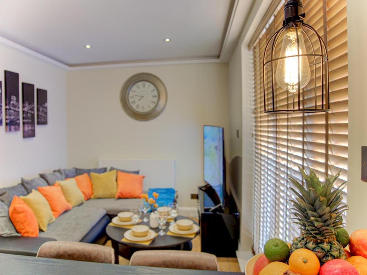Pass The Keys Lovely 2-bedroom Flat With Balcony And Great Views Apartamento Londres