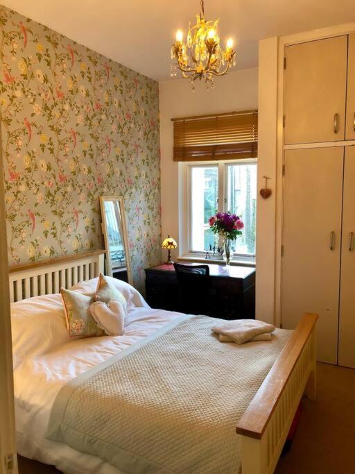 Spacious In The Heart Of Camden Town Appartement