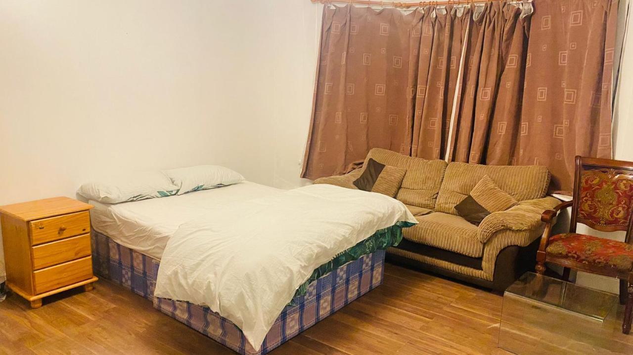 Double Room London Wembley For Rent * Londres