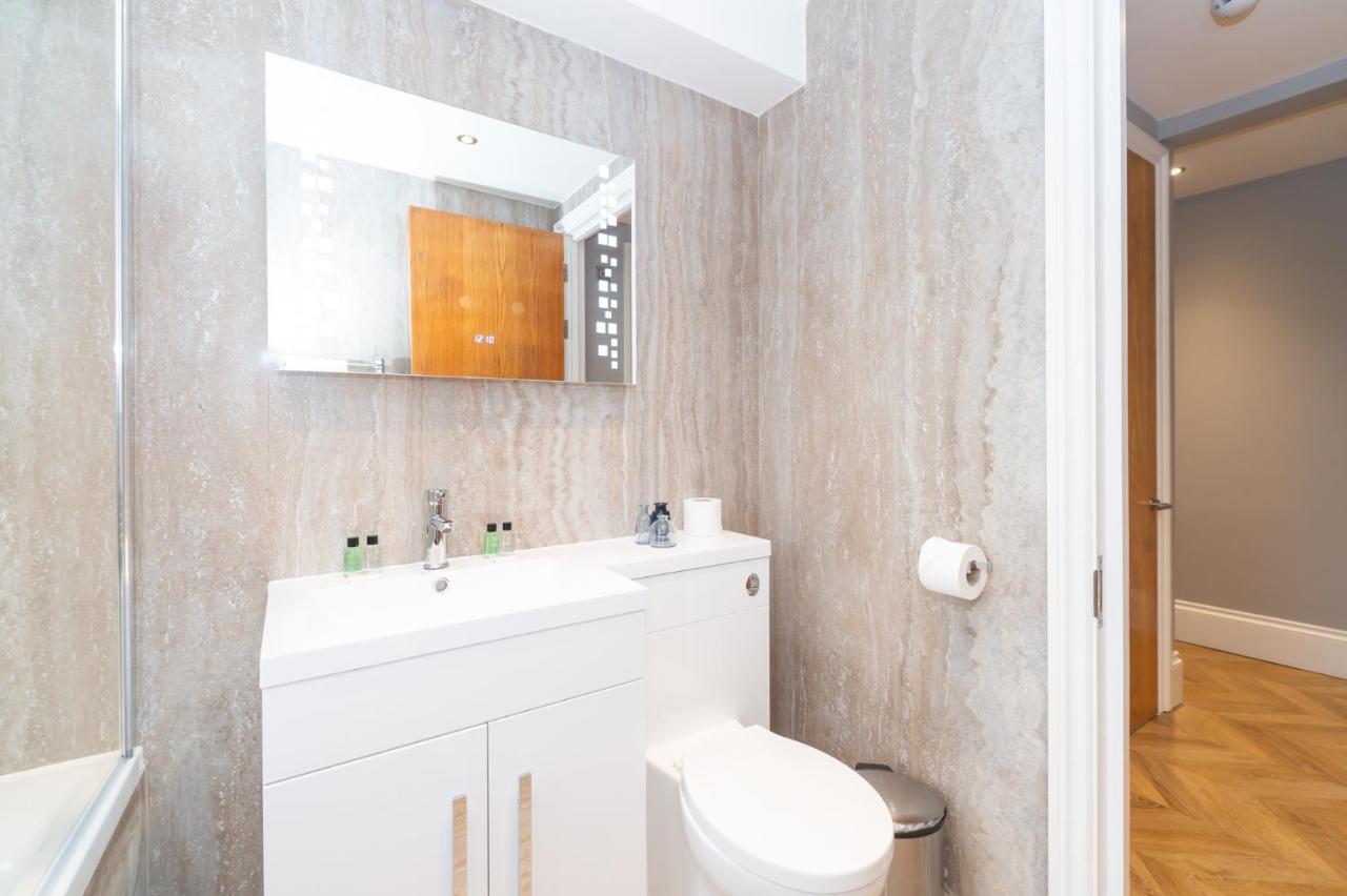 Apartment Stunning Hyde Park London