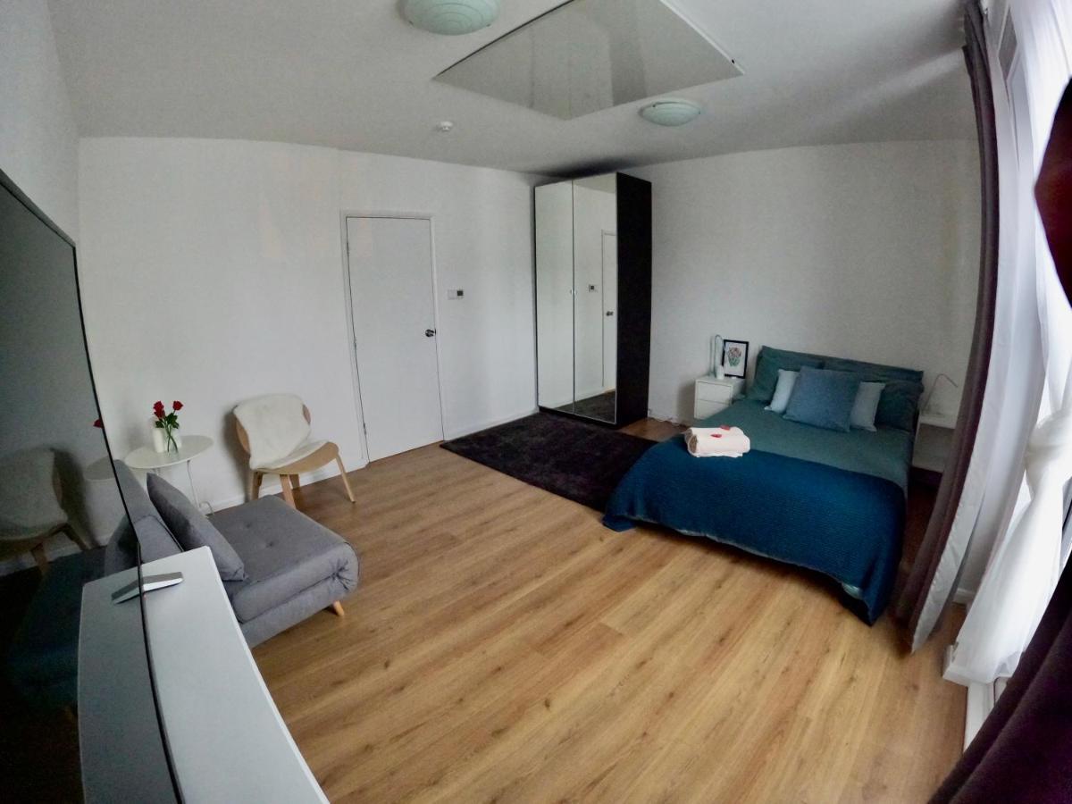 Lovely One Bedroom Flat In The Heart Of Apartamento Londres