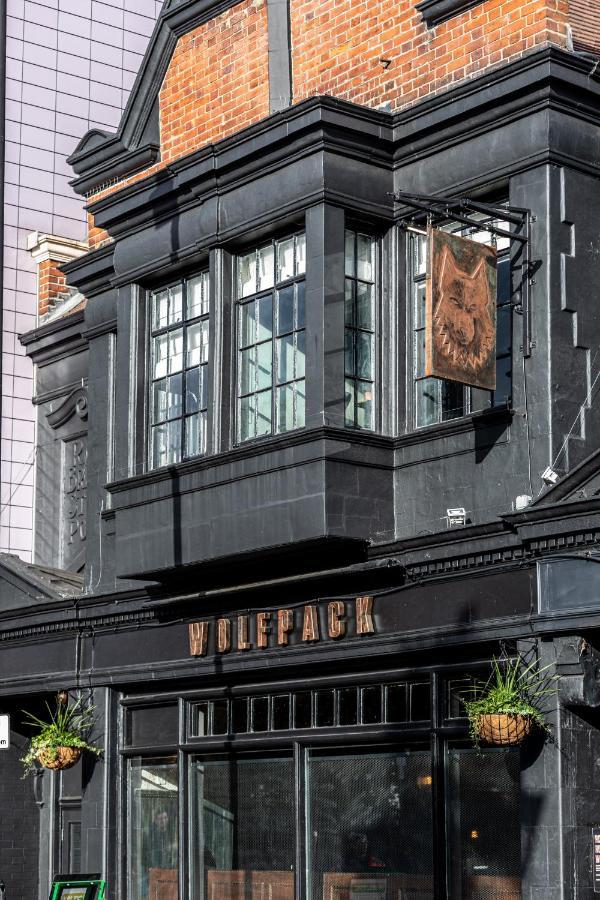 The Wolfpack * Londres