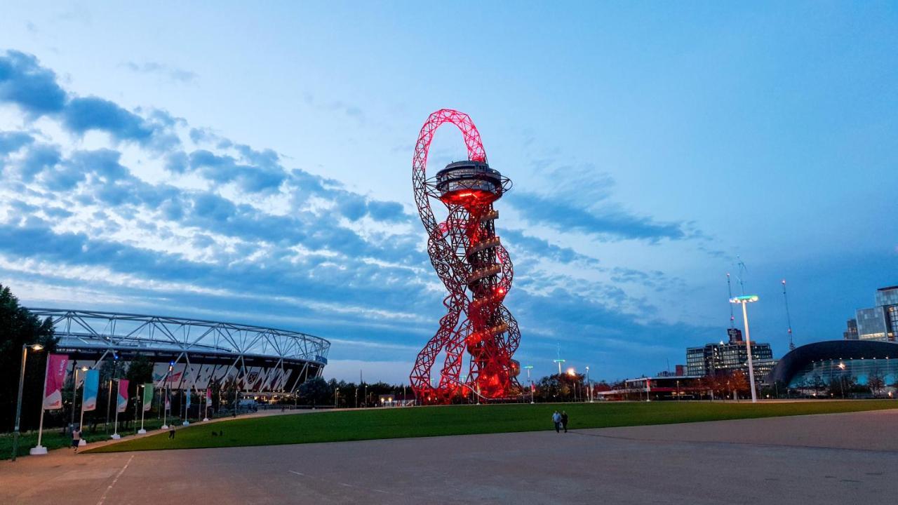 Apartment Beautiful For 6 Near Olympic Park And Abba Theatre London