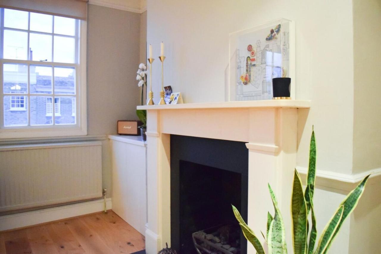 Stylish And Spacious With Terrace Appartement Londres