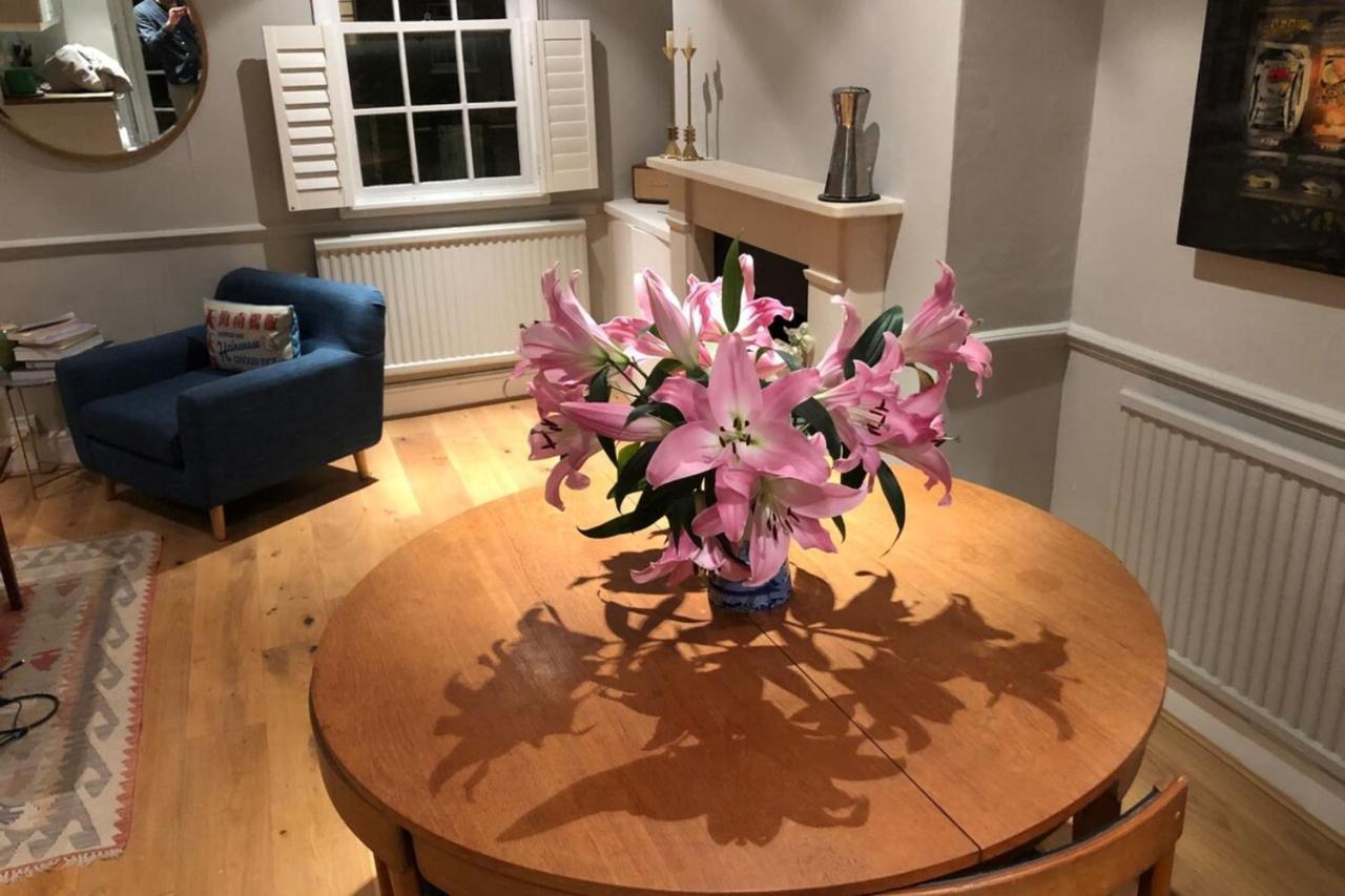 Stylish And Spacious With Terrace Appartement Londres