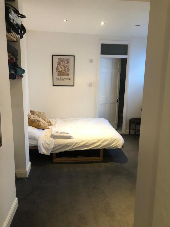 Appartement Stylish And Spacious With Terrace