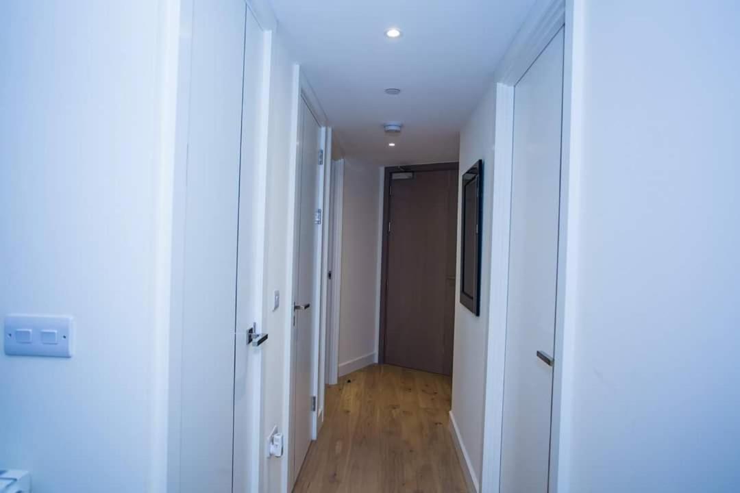 Unique 2 Bed * London