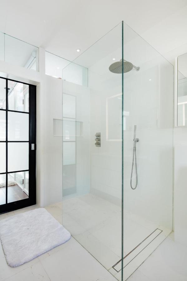 Superb 3 Bed/bath Luxury + Ibiza Roof Terrace