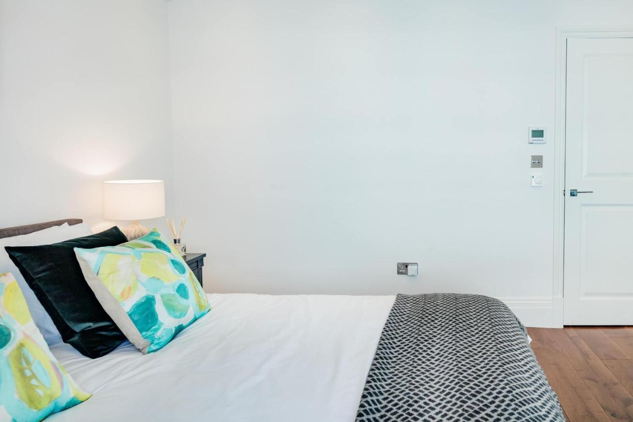 Apartamento Superb 3 Bed/bath Luxury + Ibiza Roof Terrace Londres