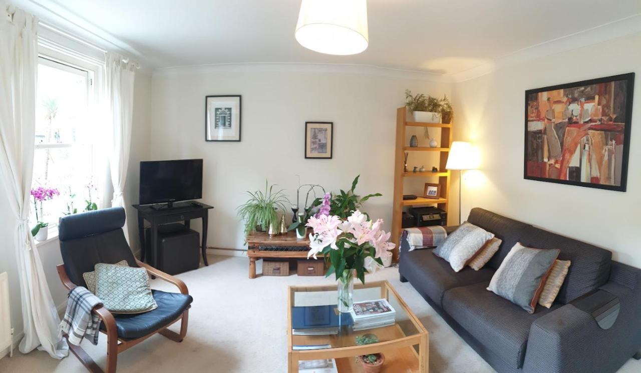 Double With Bathroom In - Vauxhall