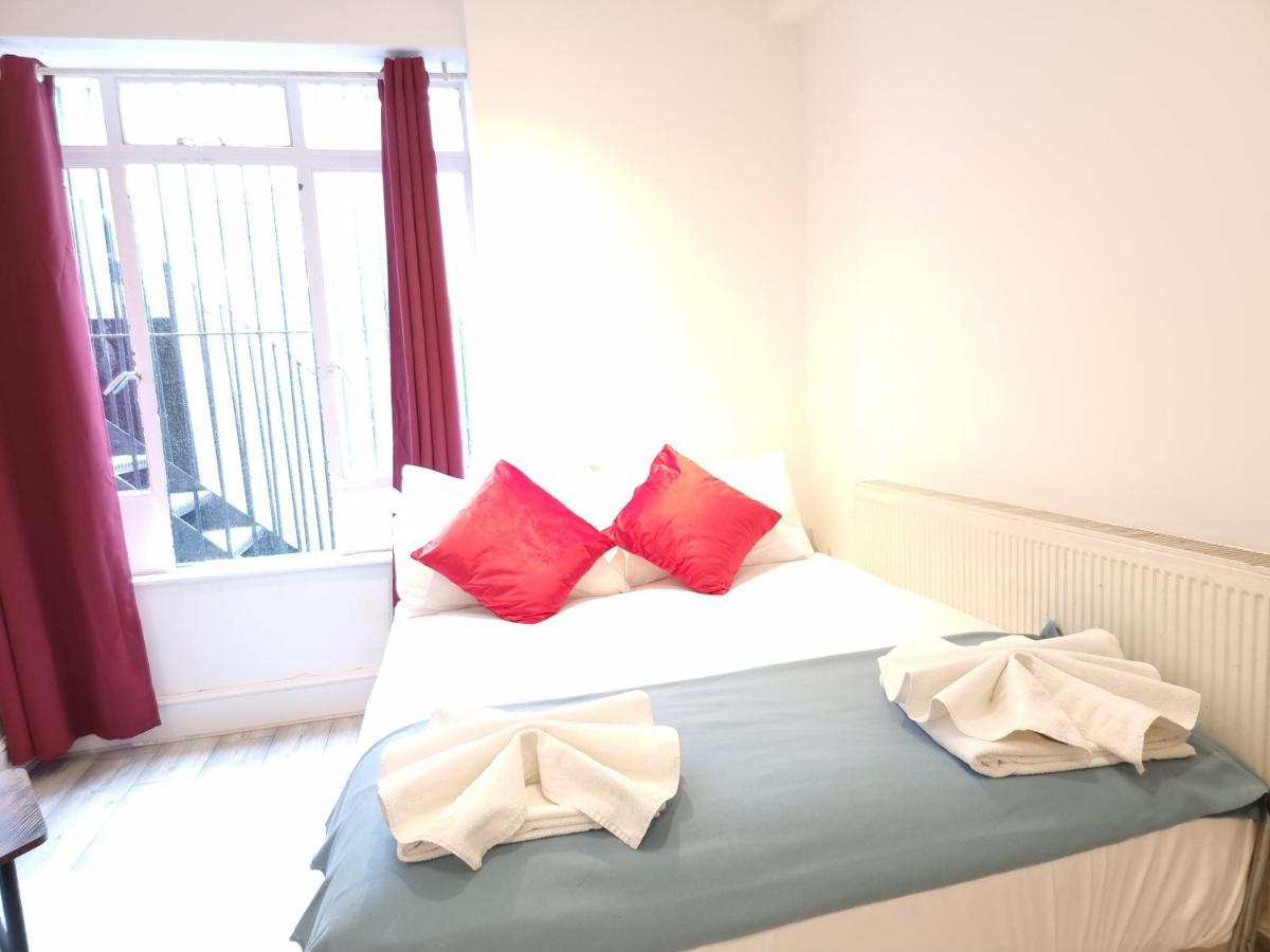 F23-spacious Studio Fits 4 Near Paddington