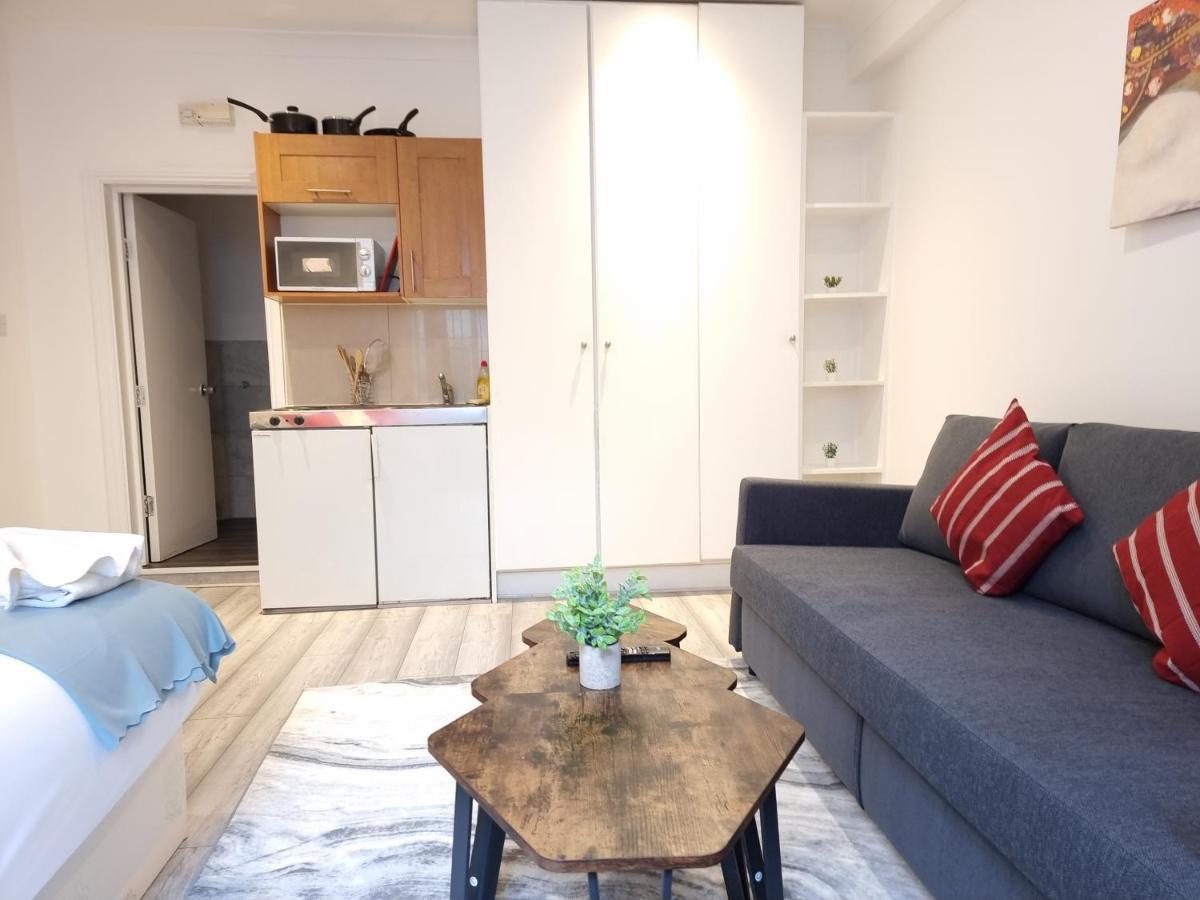 F23-spacious Studio Fits 4 Near Paddington Appartement Londen