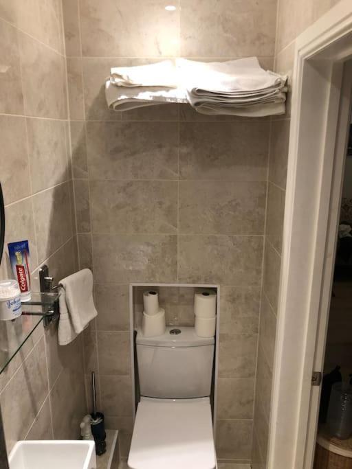 Appartement Flat Finchley Rd Nw11 *