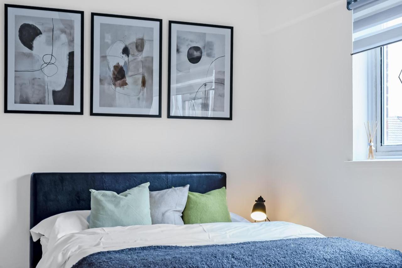 Stylish Excel 3 Bedroom Flat Apartment