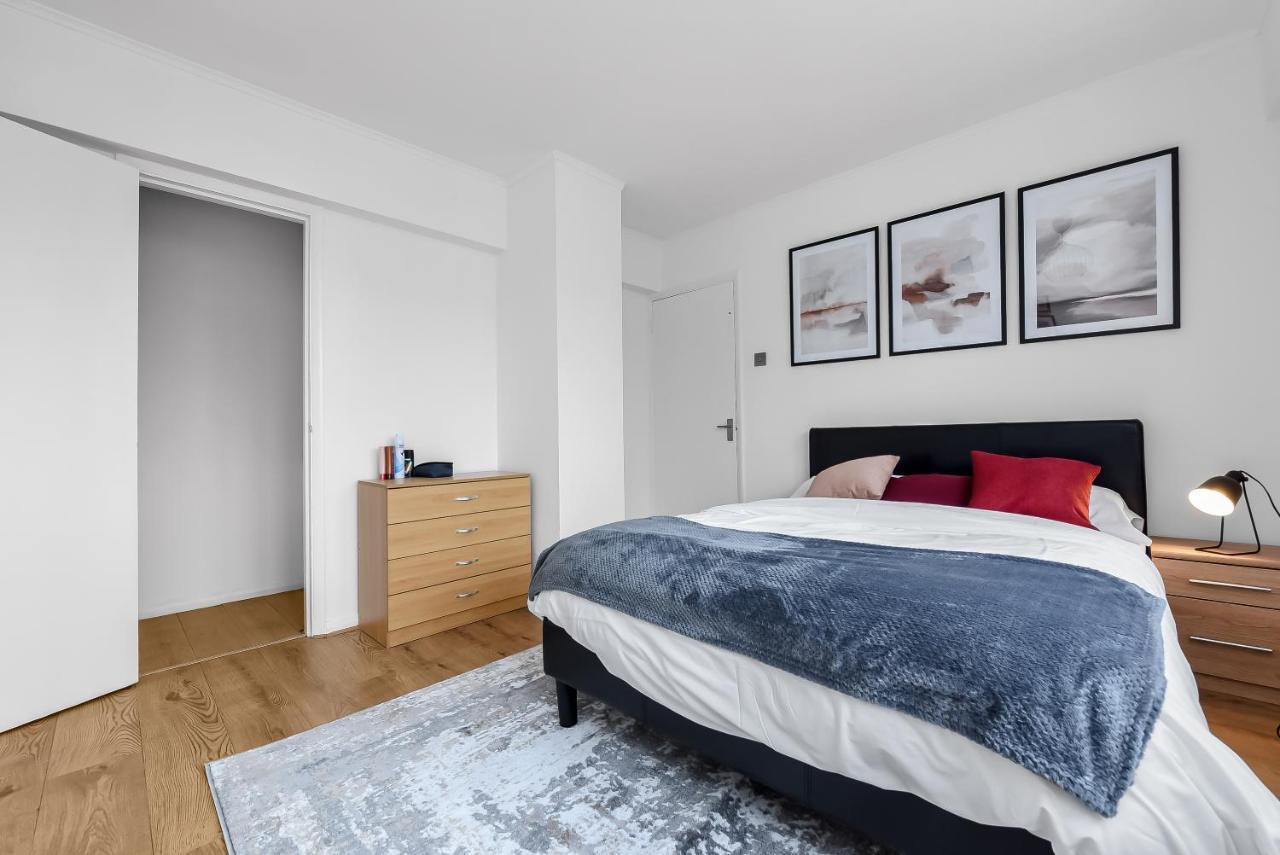 Apartment Stylish Excel 3 Bedroom Flat *