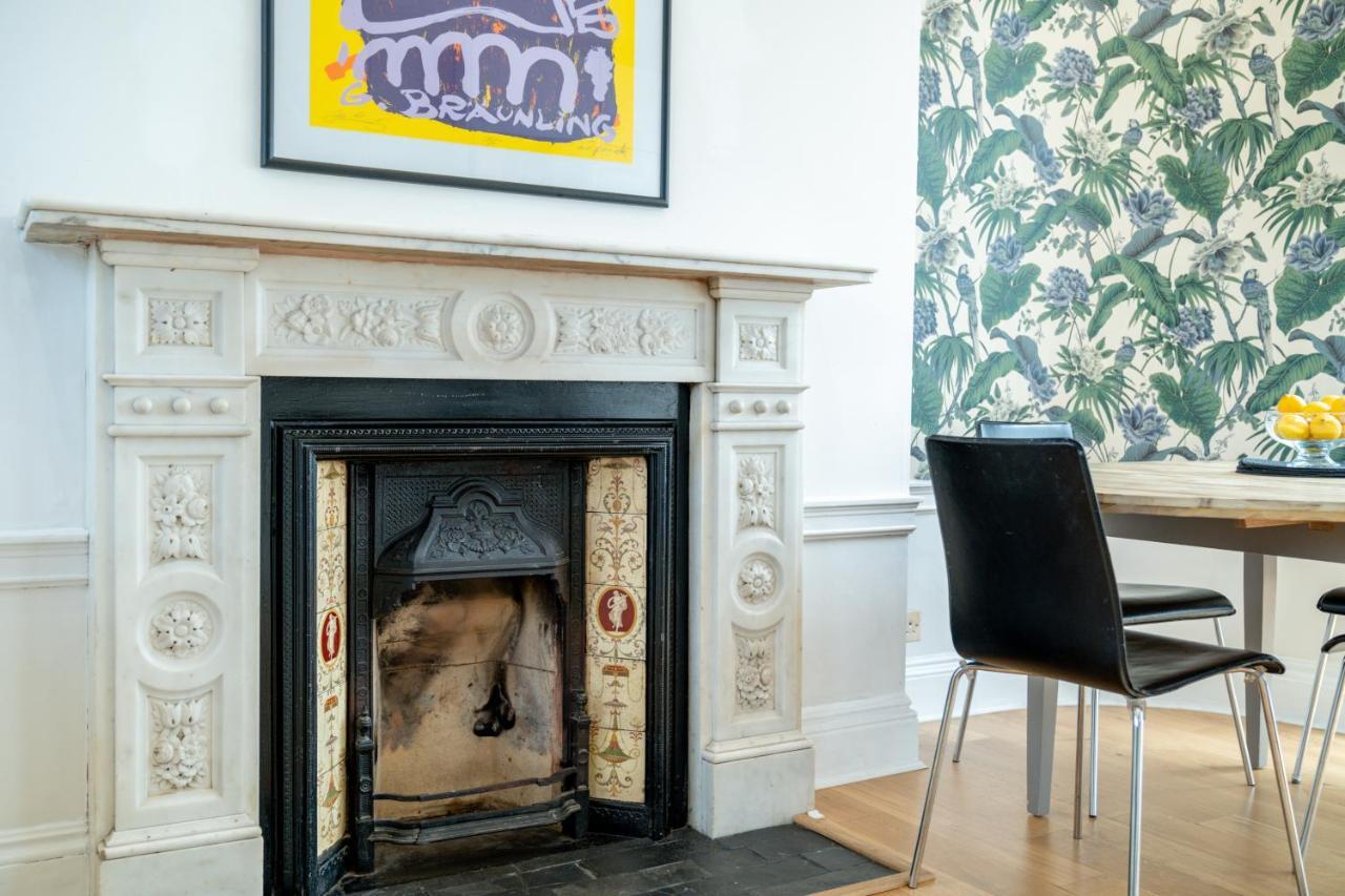 Sleek Flat With Communal Courtyard * Londres