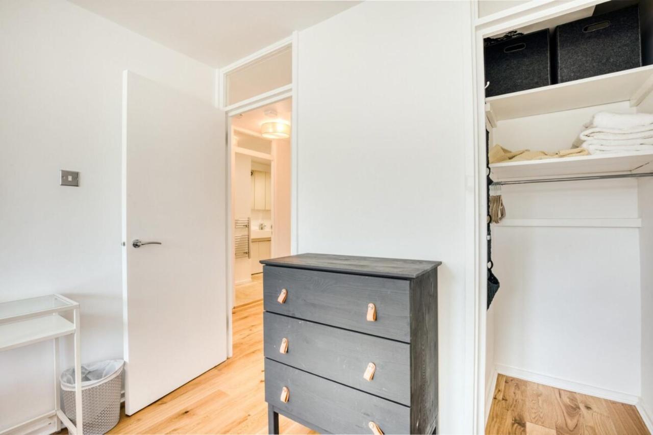 Homely 4 Bedroom House In Brixton Appartement Londres