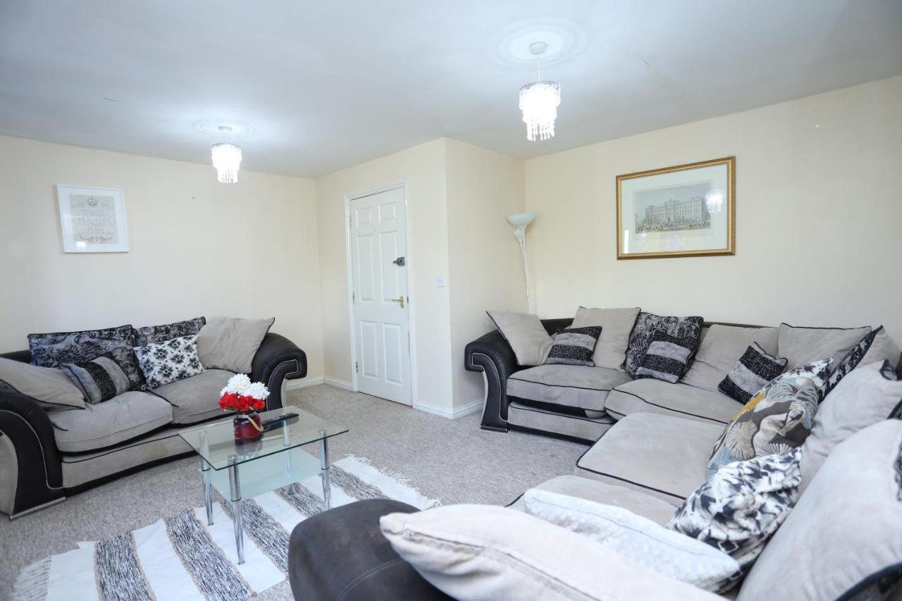 Lovely 4 Bed House Londen