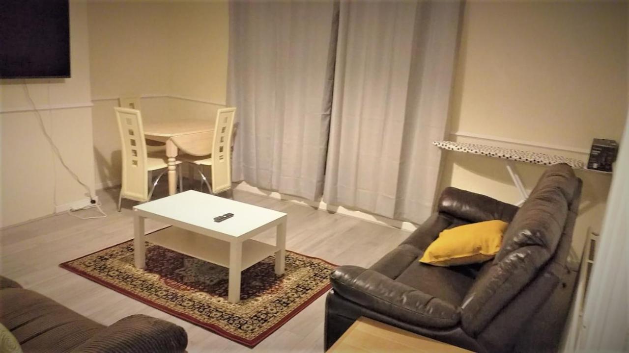 Zone 1, 3bedroom Maisonette With A View Appartement