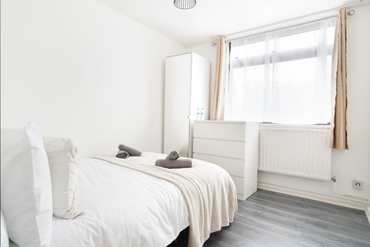 Stylish Two Bedroom Apt Apartment