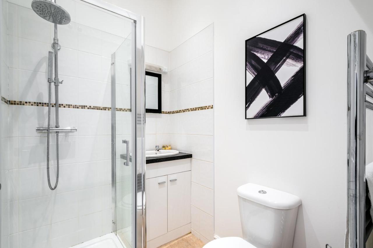 Charming 1 Bed Apartment Near Museum * Londres
