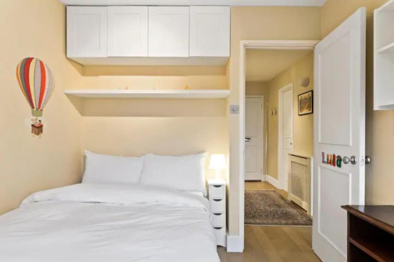 Bright 2 Bedroom Near The Natural History Museum * Londres