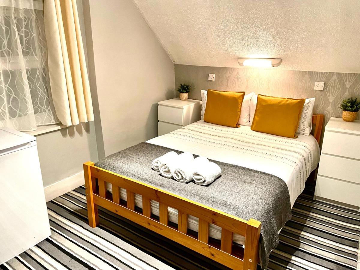 Hotel Trinity House 2*