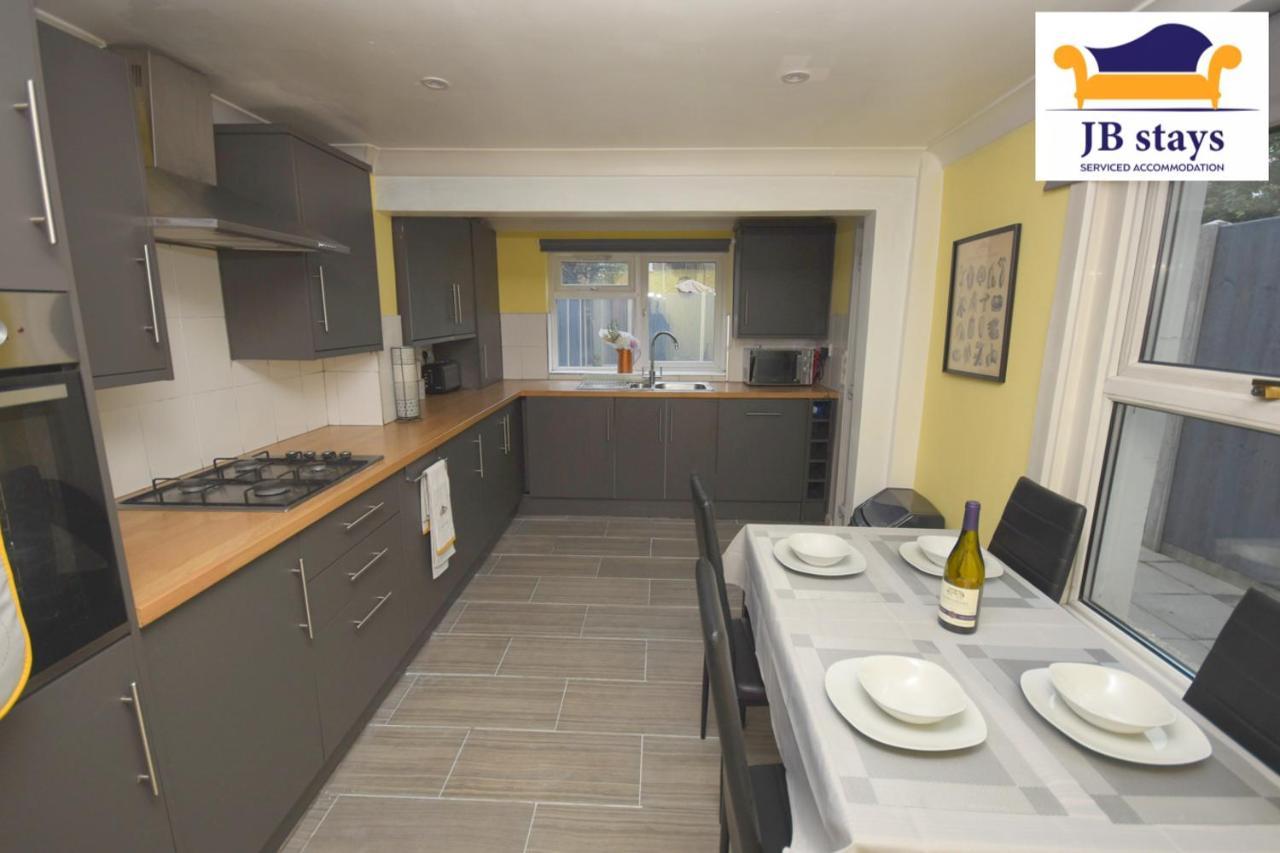 Jb Greenwich, 3 Bed House,ideal For Contractors And Family * Londres