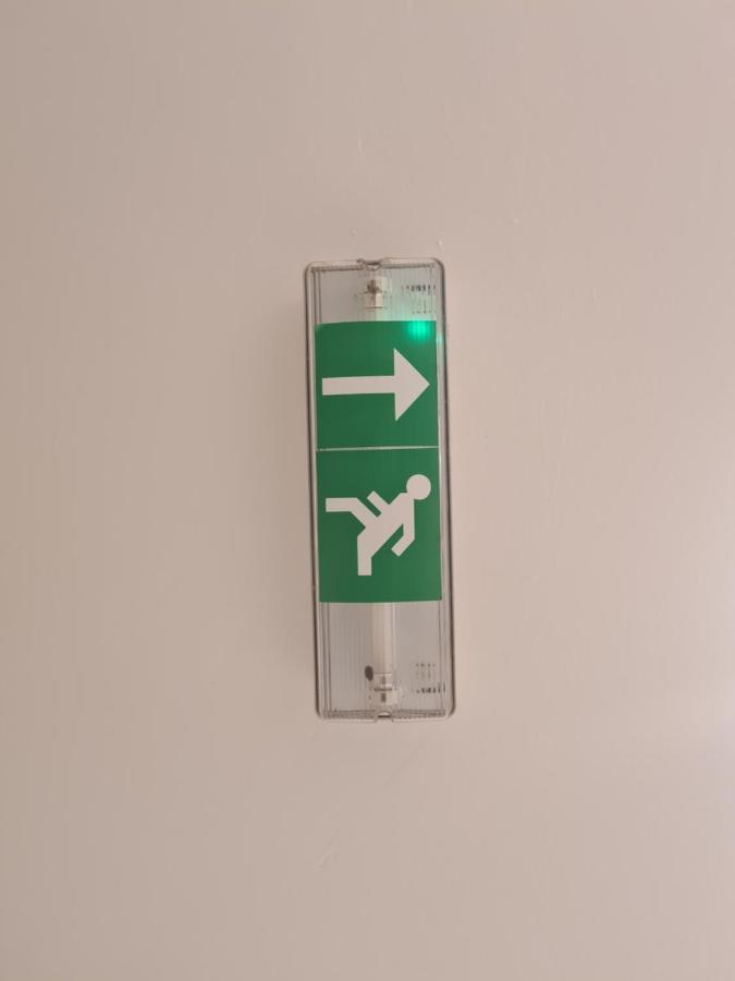Quarto em Acomodações Particulares B.h *