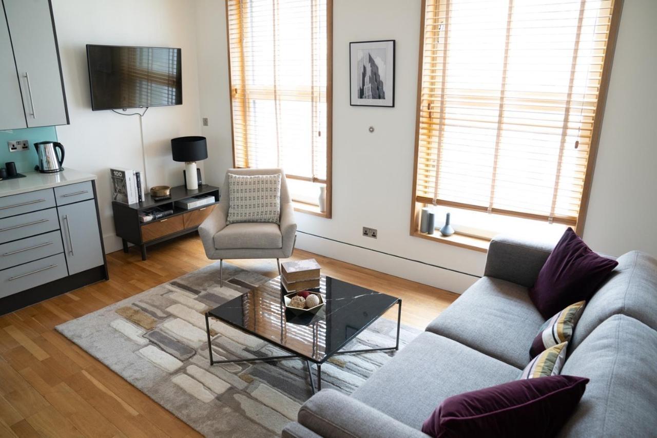 Piccadilly Circus Luxury Studio * Londres