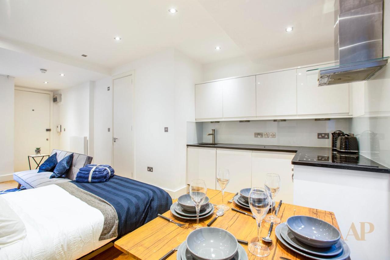 Apartamento Spacious Lower Ground Studio With Private Patio Near Warren Street *