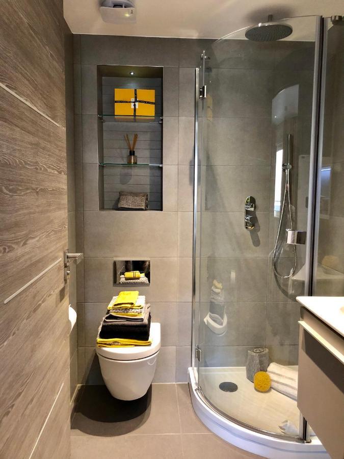 Lux 2 & 3 Bed In Camden Town Free Wifi By Aparts Londres