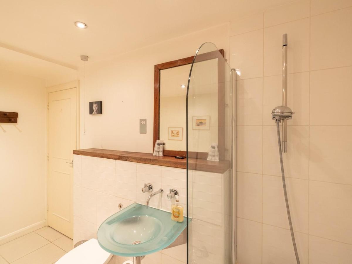 Pass The Keys Beautiful Spacious 2-bed In Converted Church * Londen