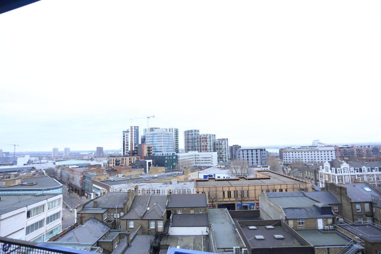 Gorgeous 2 Bedroom 2 Bathroom Woolwich