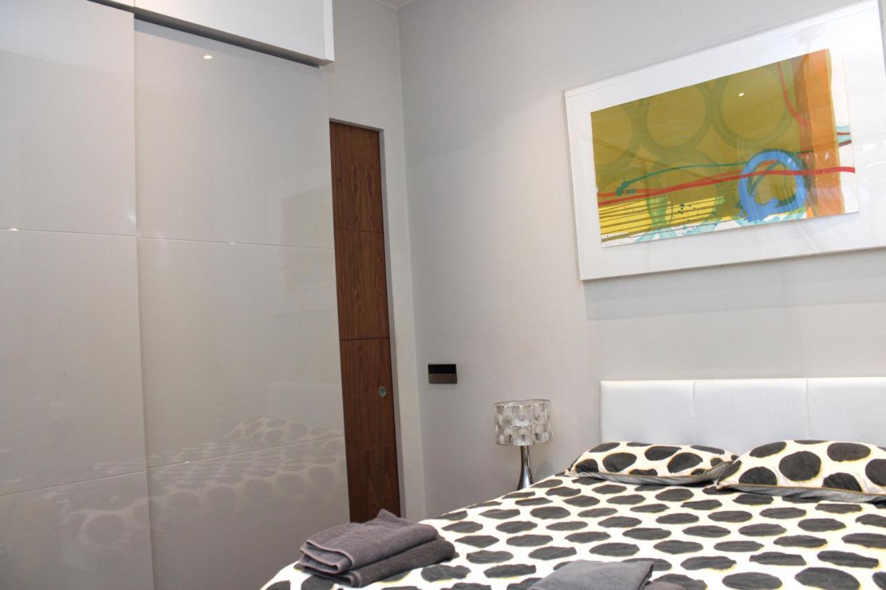 The Kensington Apartment