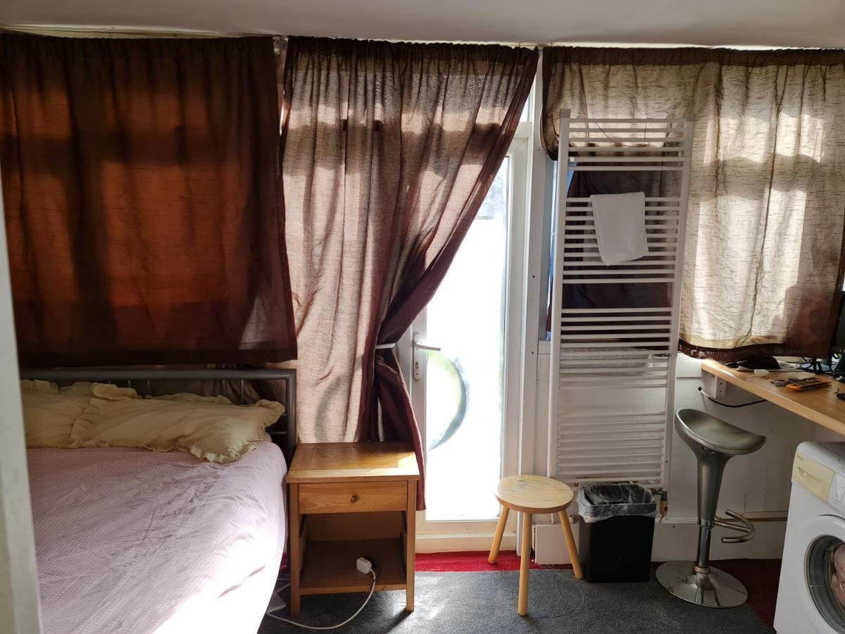 Private Cosy Roomz Hospedagem domiciliar *