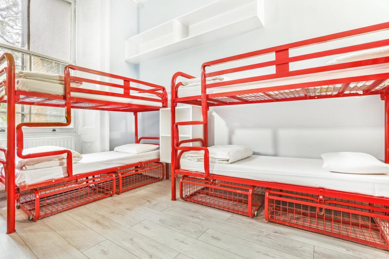 Hostal Astor Victoria