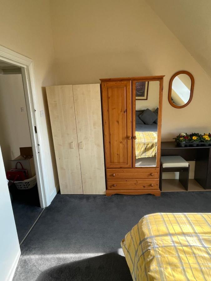 Vibrant & Cosy Near Wembley Apartamento