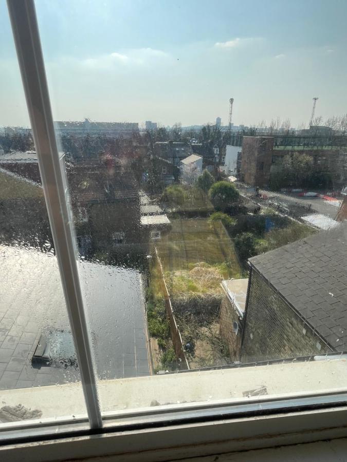 Vibrant & Cosy Near Wembley Apartamento