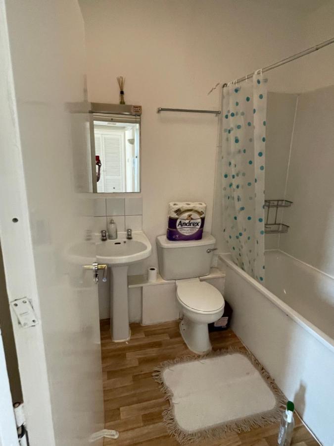 Apartamento Vibrant & Cosy Near Wembley