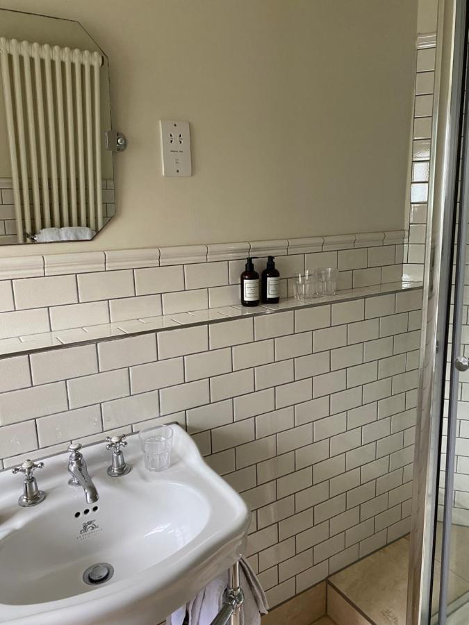 Kennington Couette-café 4*